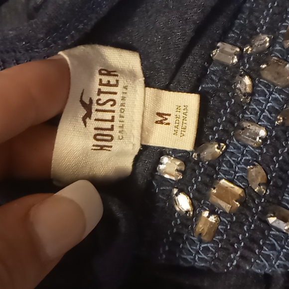 Hollister Y2k Navy Blue Soft Knit Razorback Tank Top W/ Rhinestone Center Sz Med - Picture 8 of 11